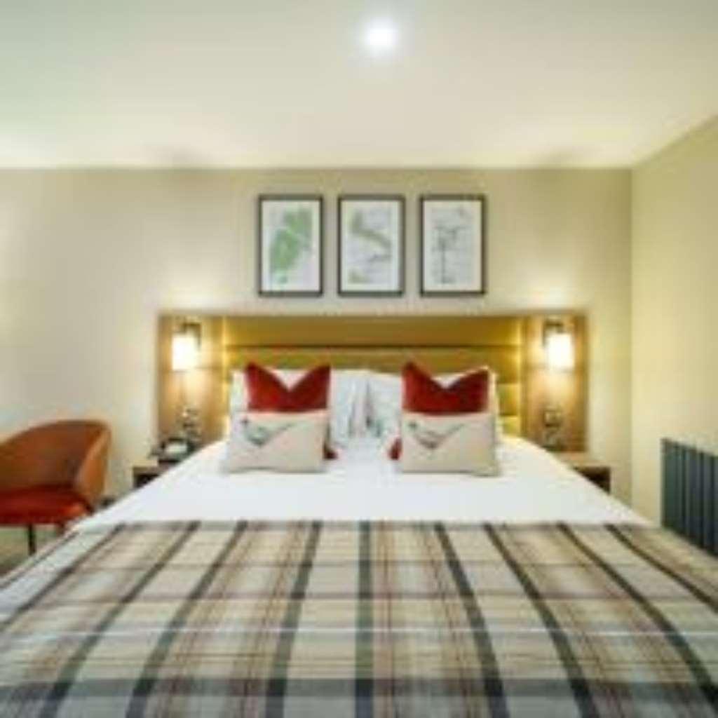 De Vere Cranage Estate Holmes Chapel Room photo
