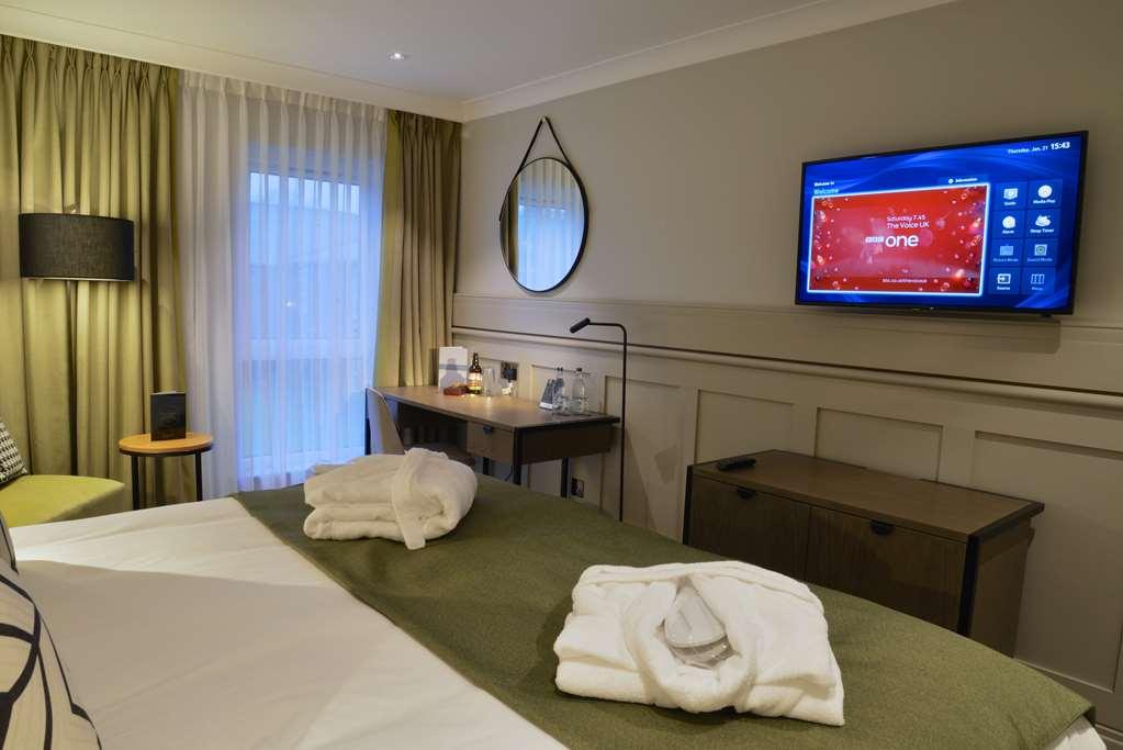 De Vere Cranage Estate Holmes Chapel Room photo